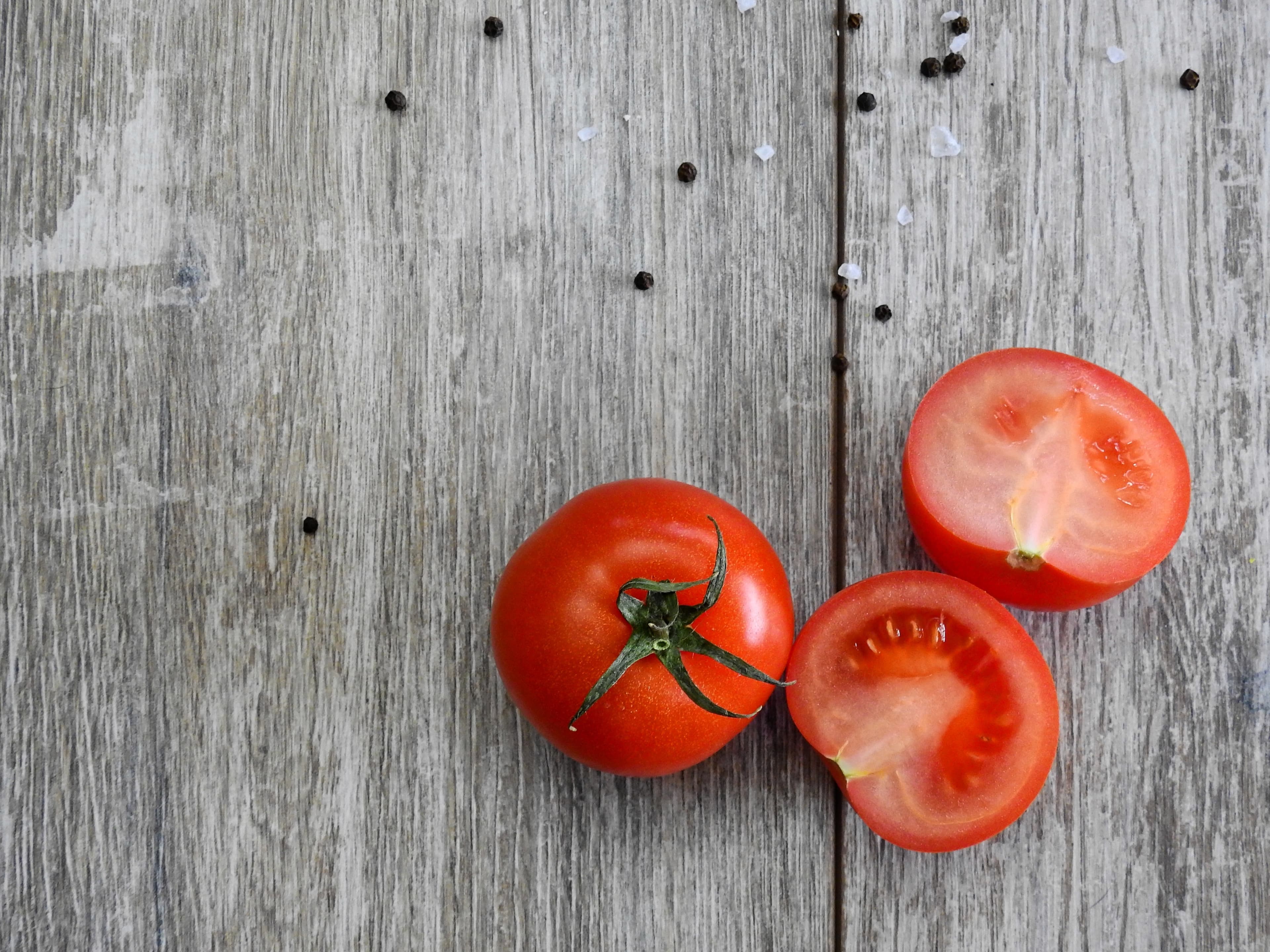 Lower-Energy Lighting Makes Waves in Produce Industry